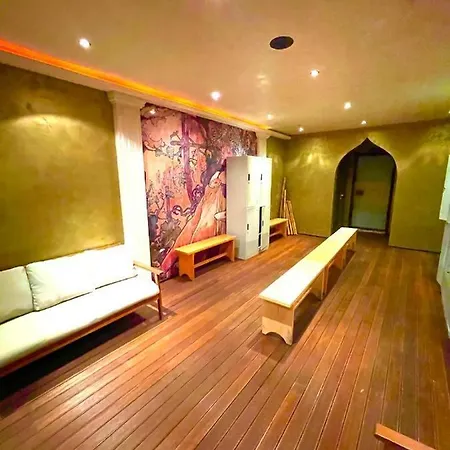 костадинов 2 パンポロボ